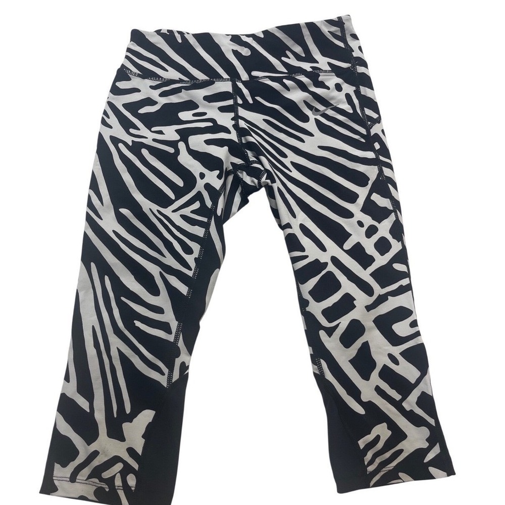 Nike Dri-FIT Running Leggings Womens Small Black White Zebra Print Crop Capris